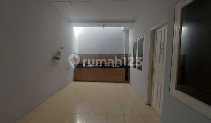 Dijual Bu Rumah Di Cluster Taman Sari, Harapan Indah Bekasi