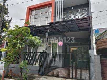 Dijual Rumah Cantik siap huni di Griya Bintara Bekasi