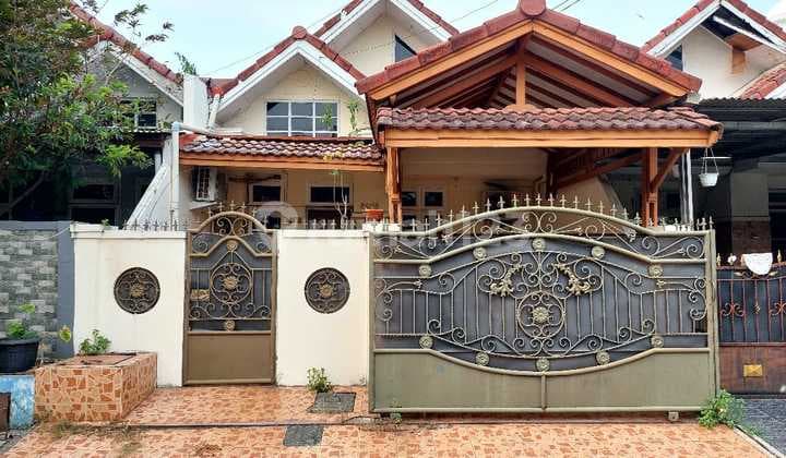 Di jual rumah di Perumahan Taman Harapan baru Bekasi