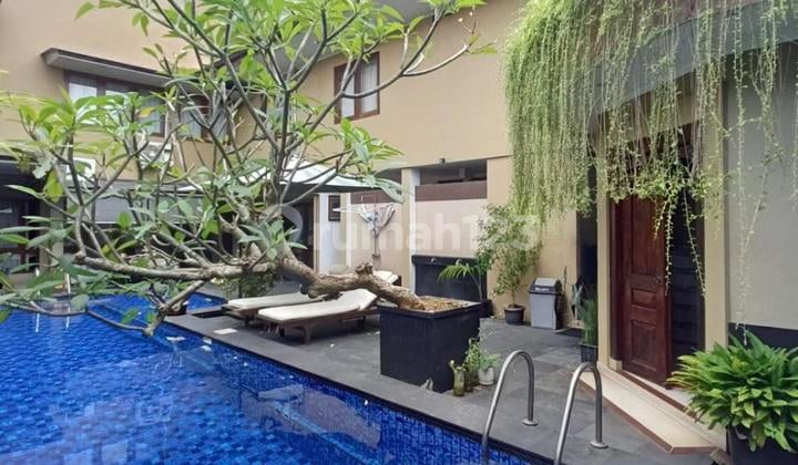 Rumah Paling Murah Luas dengan Swimming Pool, Siap Huni, Lingkungan Nyaman, Lokasi Strategis Dejat Bintaro Plaza, St Pondok Ranji, dan Pintu Tol