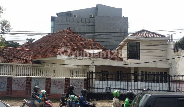 Harga NJOP!! di Jual Rumah di Pinggir Jalan Raya Proklamasi Menteng, Jakpus