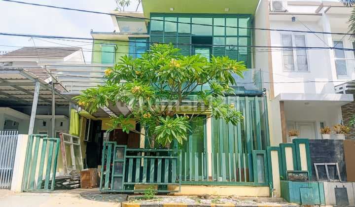 Rumah Cantik Dalam Cluster Galaxy Bekasi Selatan