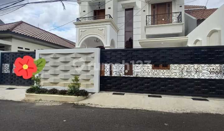 Rumah Modern Baru Fress Mewah di Komplek Elit Billymoon Kavling Marinir Pondok Kelapa
