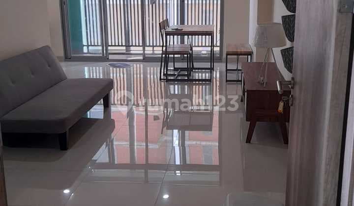 Pejaten Park 2 Bedroom Apartment Furnished