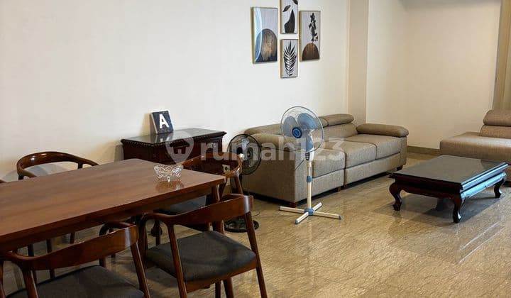 Essence Dharmawangsa Apartment