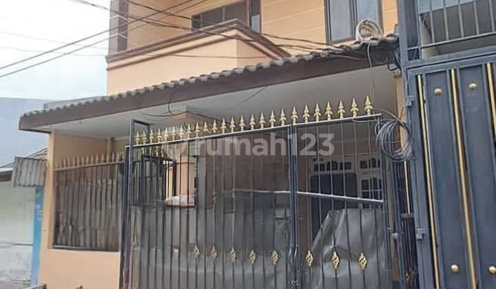 Dijual !! Rumah Strategis Di Poris Indah, Dekat Pasar & Sekolah - 2 Lantai, Harga Nego!
