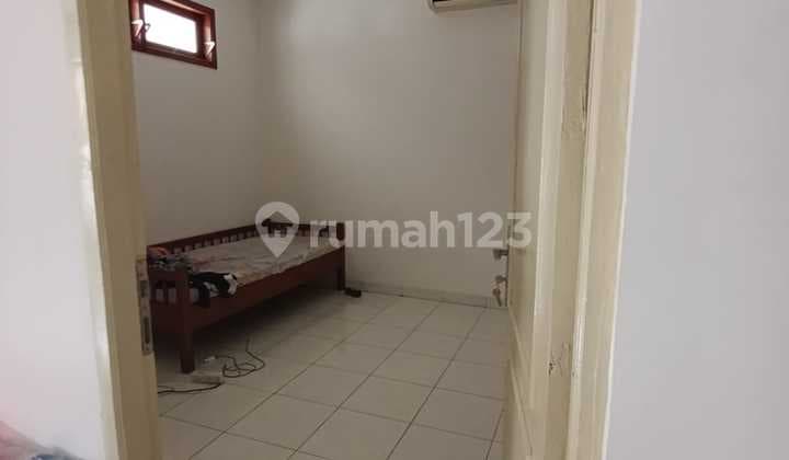 For Rent Ready-to-occupy Hook House in THB Bekasi, fully renovated.