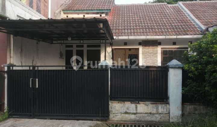 For Quick Sale: House in Dukuh Zamrud Cluster, Mustika Jaya, Bekasi