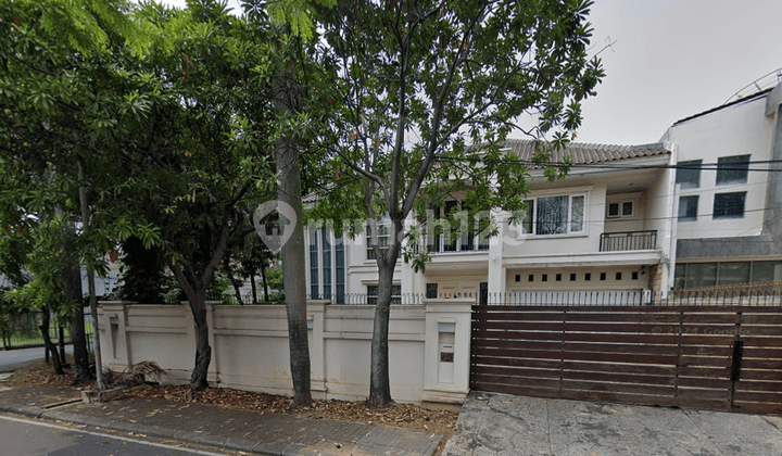 Rumah Komersil di jalan Boulevard Puri Indah