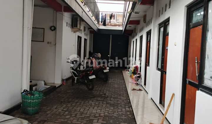 Kost 20 kamar Aktif full huni dekat Luwes Nusukan Banjarsari Solo
