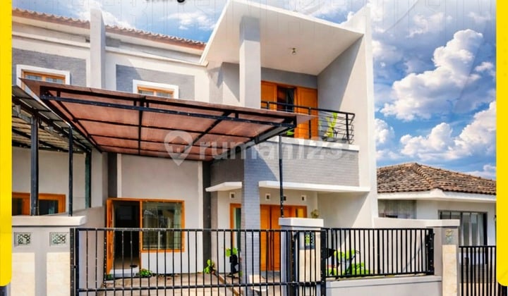 Rumah 2Lantai 3Kamar Siap Huni Dekat Paragon Mall Banjarsari Solo