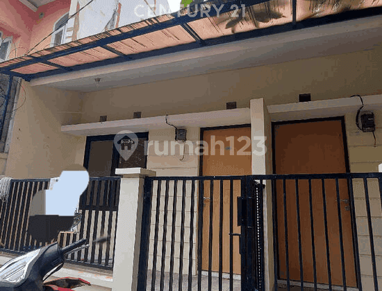 2 Units of Ready-to-Occupy Houses in Cempaka Baru, Central Jakarta S8431