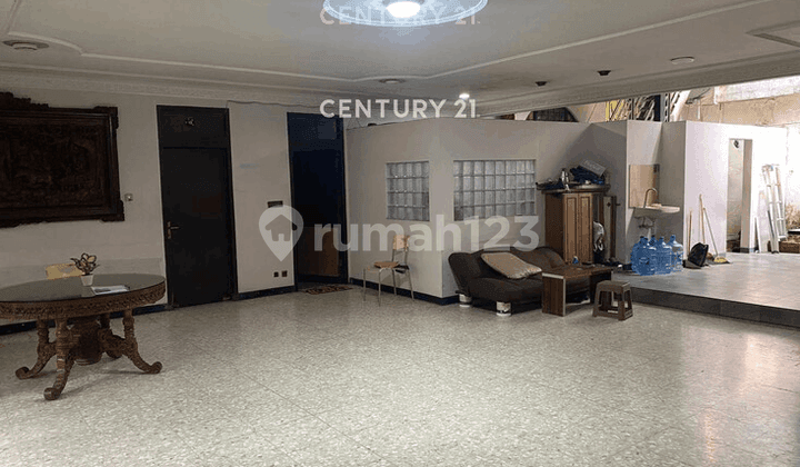 Rumah Tua Hitung Tanah Harga Mendekati NJOP di Pulomas S9650