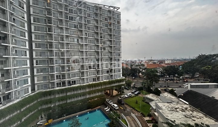 For Sale Studio Unit Altiz Bintaro Plaza 7th Floor Unfurnished