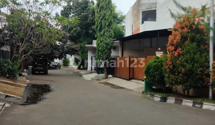 Rumah Cantik Dua Lantai Tanpa Renov Masuk Cluster Cikini Sektor7 Bintaro Dekat Masjid An Nashr