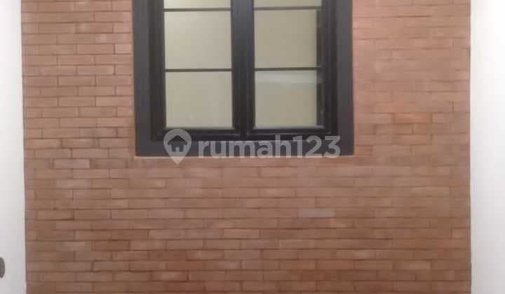 Rumah di Graha Raya Bintaro