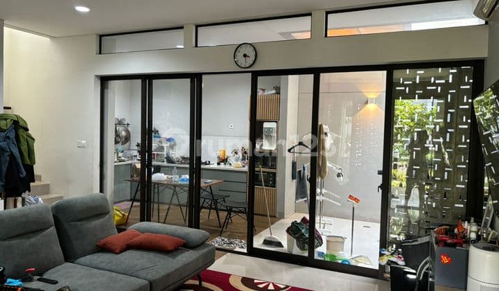 Rumah Cantik Minimalis Summarecon