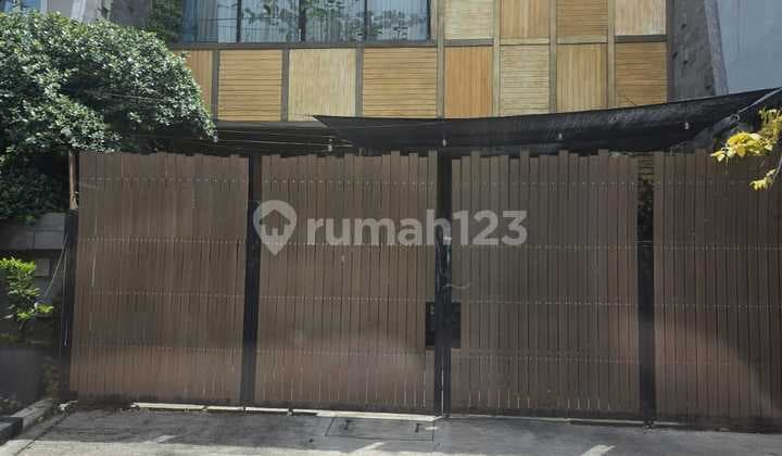 Nice House in Permata Buana, West Jakarta