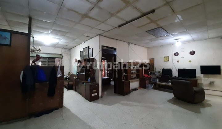Rumah Ruang Usaha Tajur Lokasi Bagus Untuk Resto Klinik Showroom Ibadah Bank Fitness Ruko Kantor