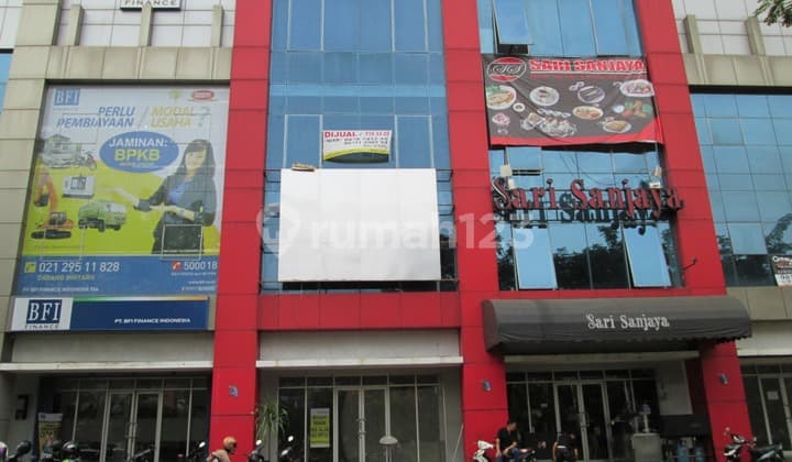 Sewa Ruko Kebayoran Arcade, Bintaro, Tangerang Selatan, Banten - Ar