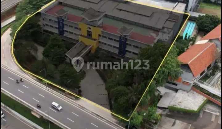 Gedung Ex Sekolah Dibawah NJOP di Tb Simatupang, Jakarta Selatan - Aa