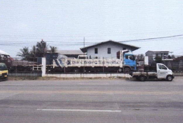 Gudang Murah 2Lt di Jl Raya Serang,Desa Pasir Muncang