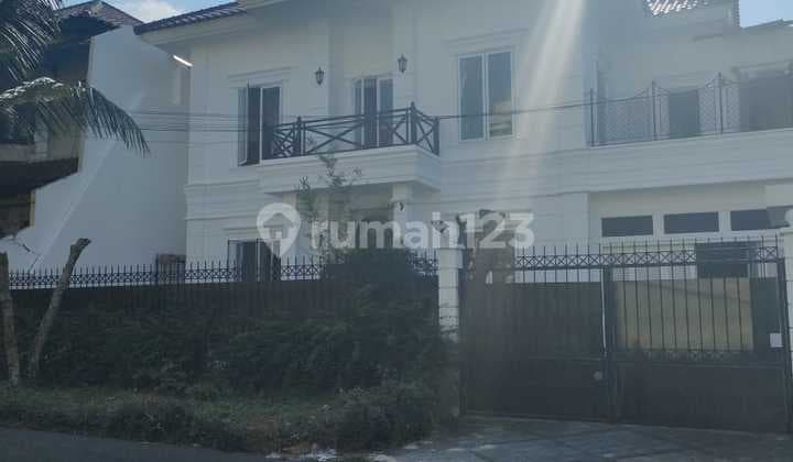 Disewakan rumah daerah pondok indah, bagus dan terawat