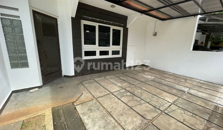 jual rumah SHM murah di jakarta selatan, dekat perkantoran, tempat belanja