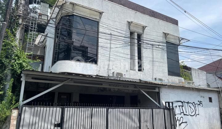 Di Jual Murah Rumah/Tanah Area Strategis di Kawasan Kemang Mampang Bangka Jakarta Selatan.