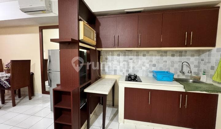 Apartemen murah, dekat perkantoran, dan fasilitas umum aman.