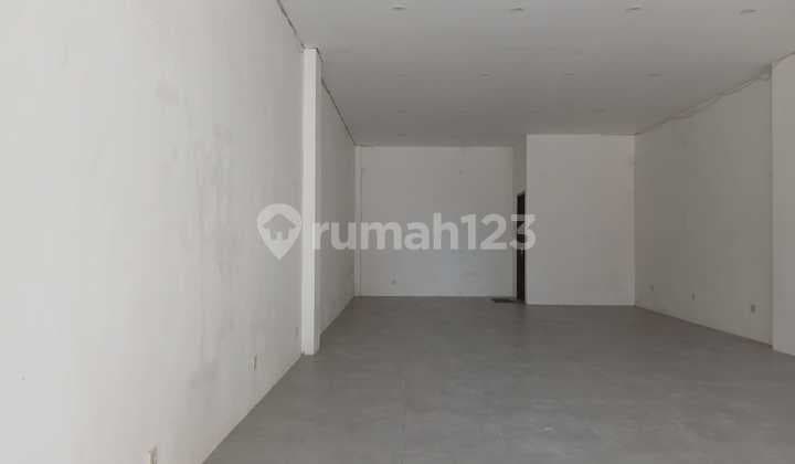 Ruko Strategis di Jl. Bumbak | 48M2 | Cocok untuk Usaha | 150 Juta/Tahun