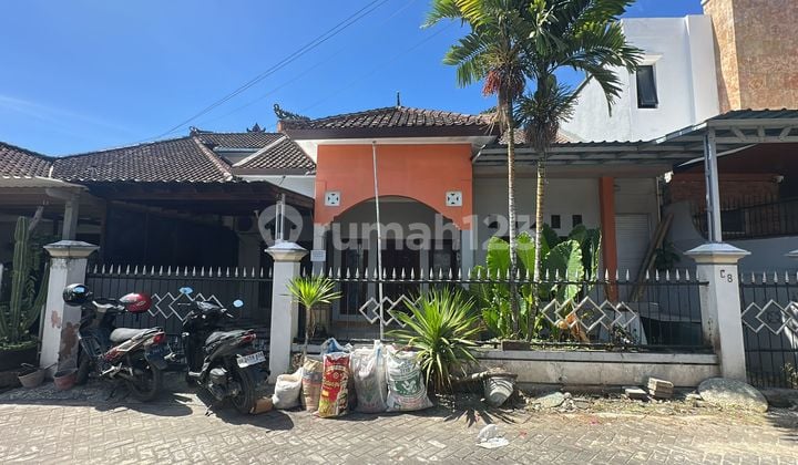 Comfortable and Quiet! 4-Bedroom House in Taman Griya, Jimbaran