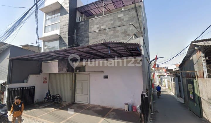 Lelang Rumah/Bisa Jadi Ruko 3 Lantai Bandung Astana Anyar