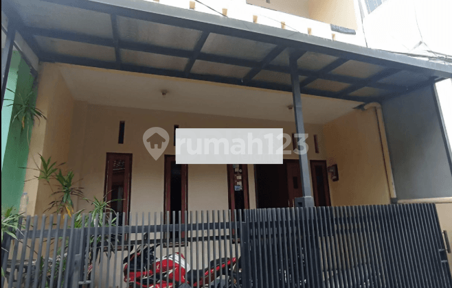 Lelang Rumah 2 Lantai Bandung Antapani, Daerah nyaman untuk tinggal