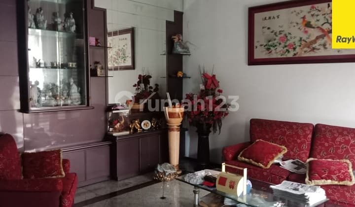 For Sale House in Dharmahusada Indah Timur Surabaya