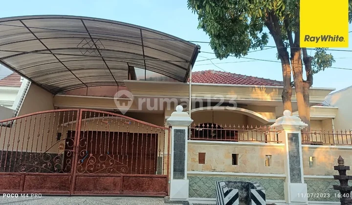 Dijual Rumah di Jalan Manyar Kartika Surabaya Timur Dijual Rumah di Jalan Manyar Kartika Surabaya Timur