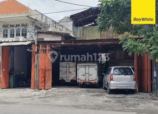 Dijual Ruko Strategis di Jalan Barata Jaya Surabaya Timur