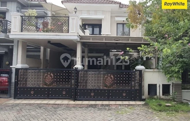 Dijual Rumah 2 lt di Central Park Surabaya Selatan Dijual Rumah 2 lt di Central Park Surabaya Selatan
