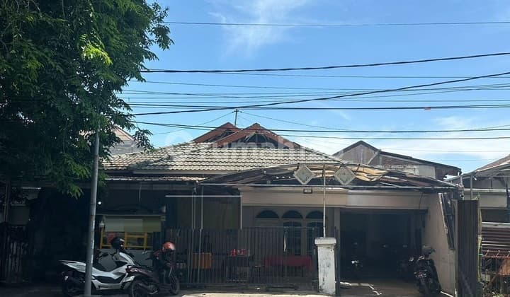 EN: For Rent: Commercial Property on Jalan Raya Taman Asri, Sidoarjo