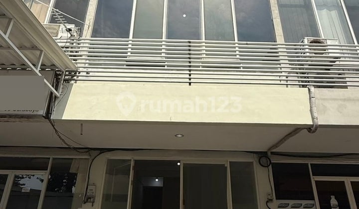 Dijual Ruko 3 Lantai di Este Square Merr Surabaya Timur