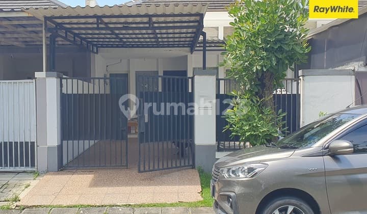 Dijual Rumah di Perumahan Alam Galaxy Surabaya