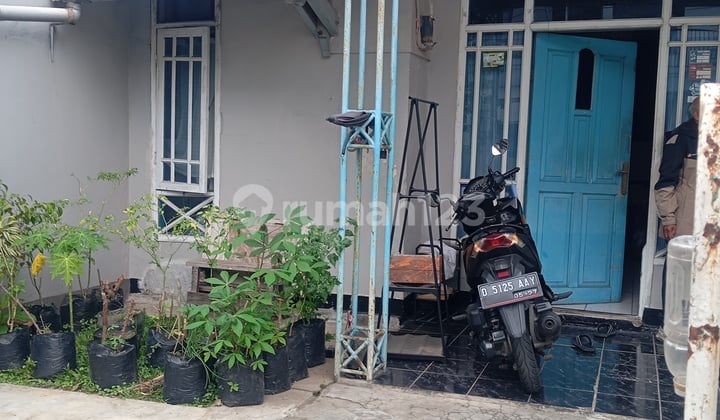Di Jual Rumah Lama 1 Lantai Di Sayap Katamso