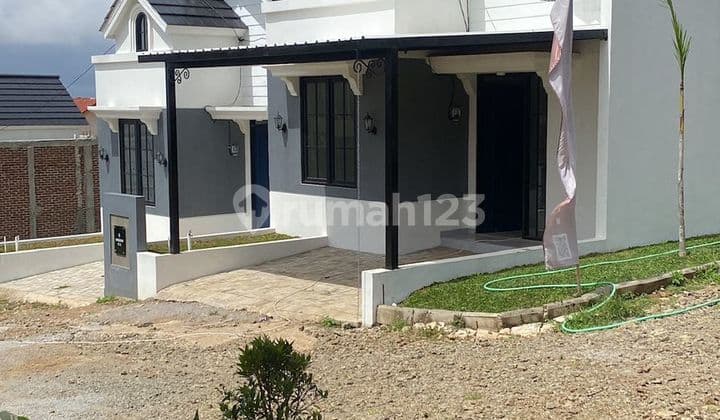 Di Jual Rumah Baru 1 Lantai Cluster Design Elegan Oregon di Kabupaten Bandung Barat