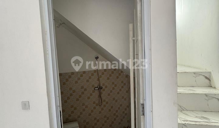For Rent: Minimalist House Ready to Occupy Near Flood-Free City