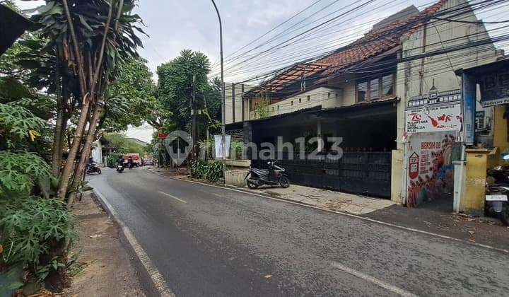 Diual Cigadung Main Road di Dago SHM Bagus