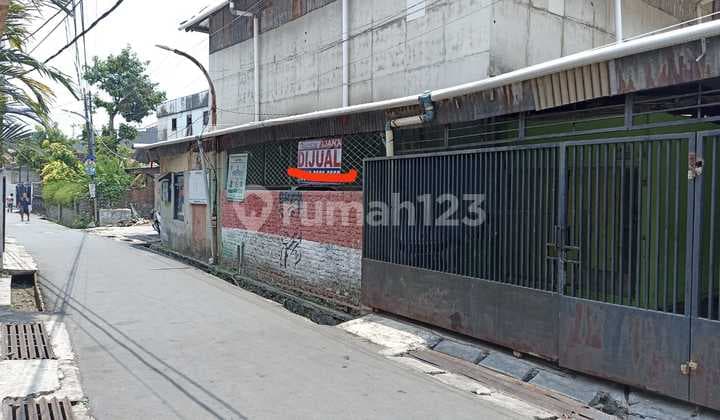 Dijual Gor Bulutangkis Aktip di Pasar, Jl. Kiaracondong, Kebun Jayanti, Kiaracondong, Kota Bandung, Jawa Barat, Indonesia, 40281, Kiaracondong Unfurnished SHM 300.0 m² Ruang-Usaha