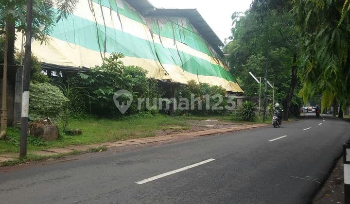 Warehouse in East Jakarta, Wide Road, Area 1287m²
