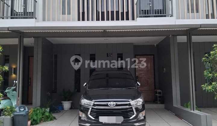 Rumah Cantik Siap Huni di Cluster Grand Wisata Bekasi