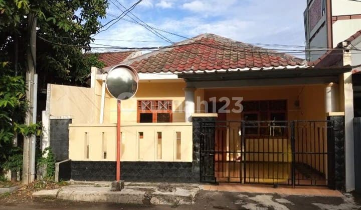 Termurah Rumah Bebas Banjir di Duta Harapan Bekasi Utara