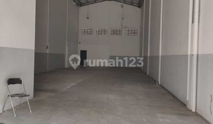 Disewakan Gudang 1 Lantai Ada Ruang Kantor Bebas Banjir